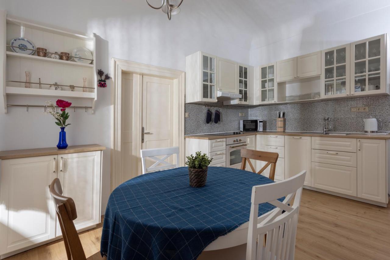 Kolowrat Apartment Horka